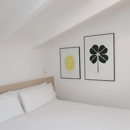 Wallace Apartment