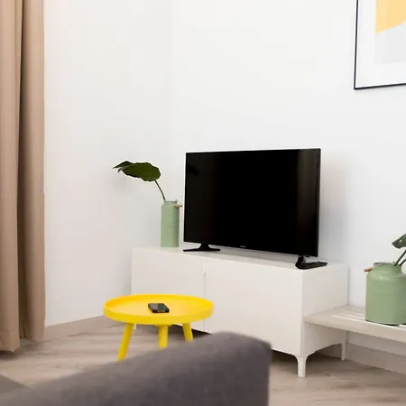 Wallace Apartment