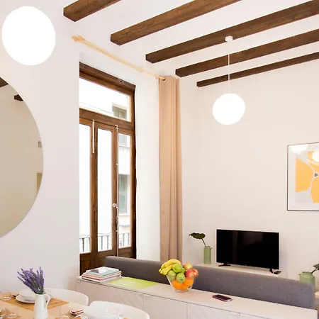 Wallace فالنسيا